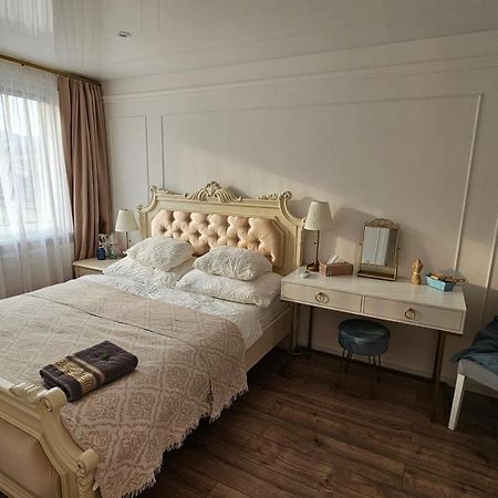 Apartmany Rudlova Glamour Banská Bystrica Esterno foto